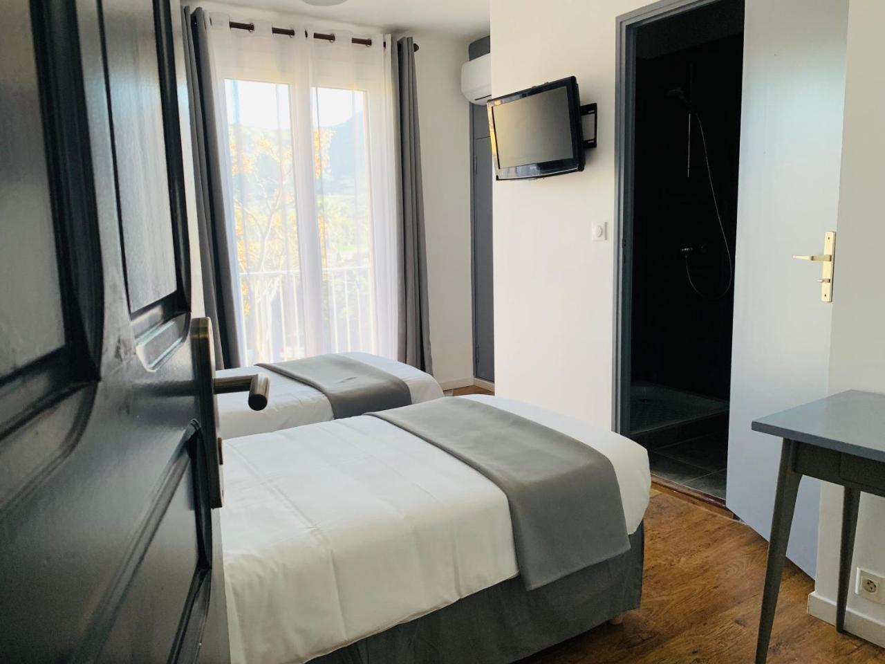 Hotel Les Arbousiers กาลวี ภายนอก รูปภาพ