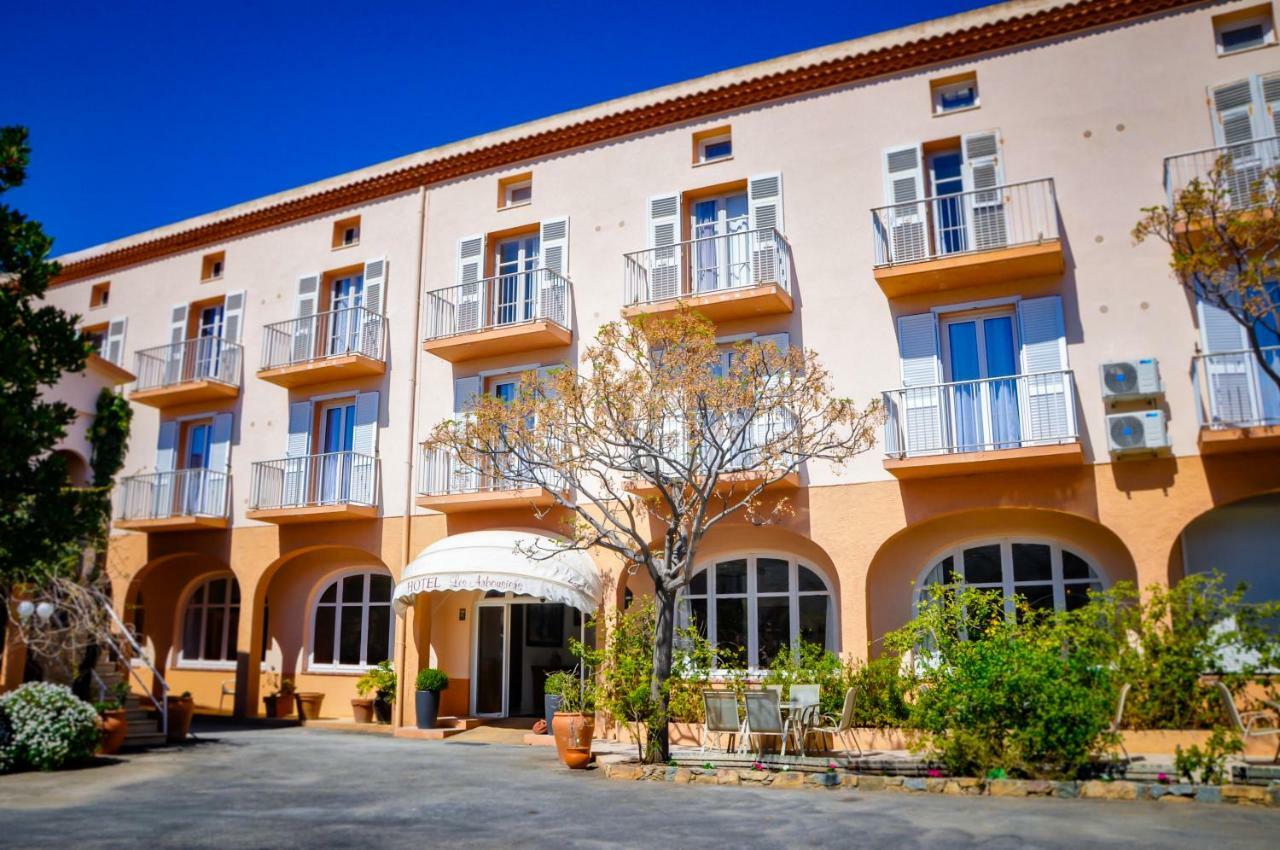 Hotel Les Arbousiers กาลวี ภายนอก รูปภาพ